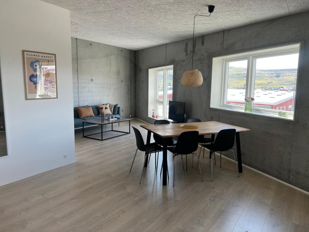 New 2 Bedroom Apt - Ocean And Mountain View Torshavn Luaran gambar